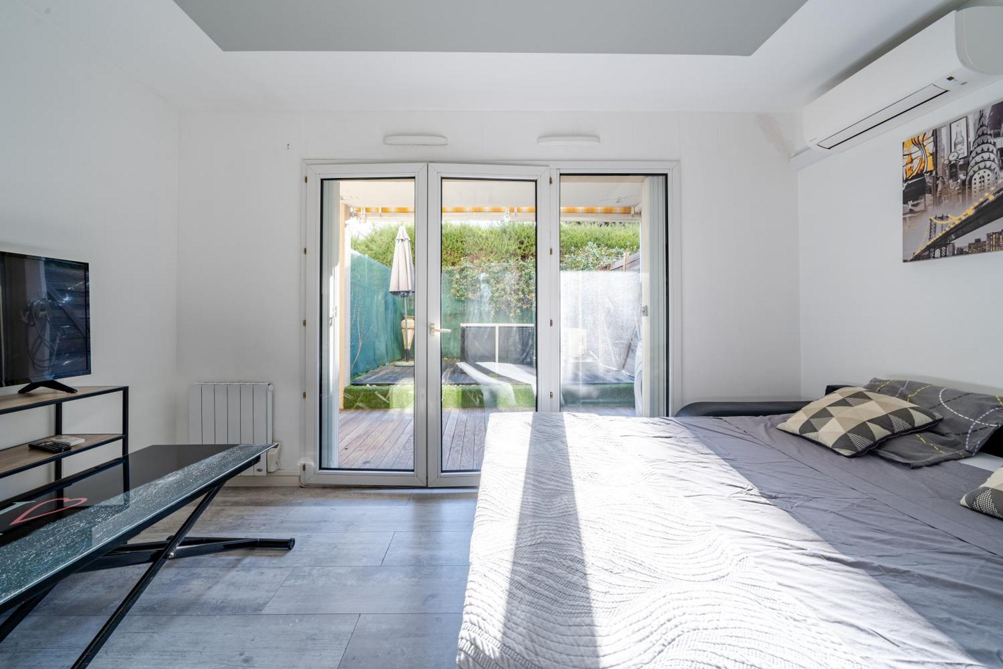 Charmant Studio Cagnes-sur-Mer Ngoại thất bức ảnh